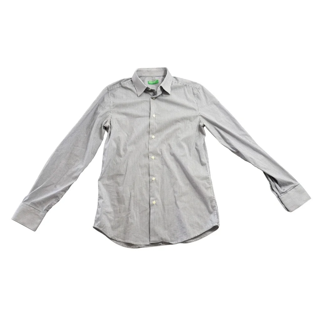 United Colors of Benetton Men Small Pinstripe Long Sleeve Button Down Shirt Navy